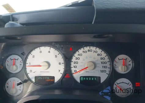 2004 Dodge Ram 1500 Slt/Laramie из США, поврежденный, VIN 1D7HA18N34J103344